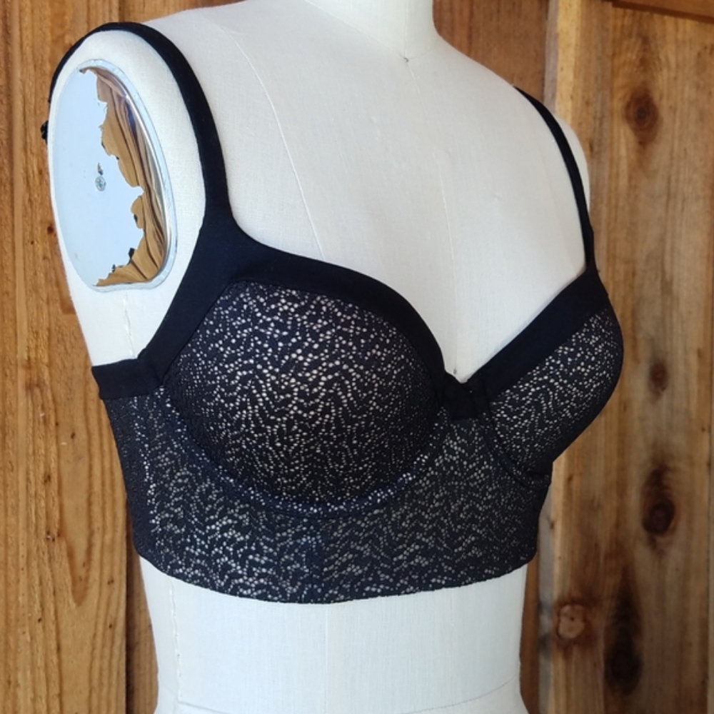 Victoria's Secret Body by Victoria Long Line Bra
